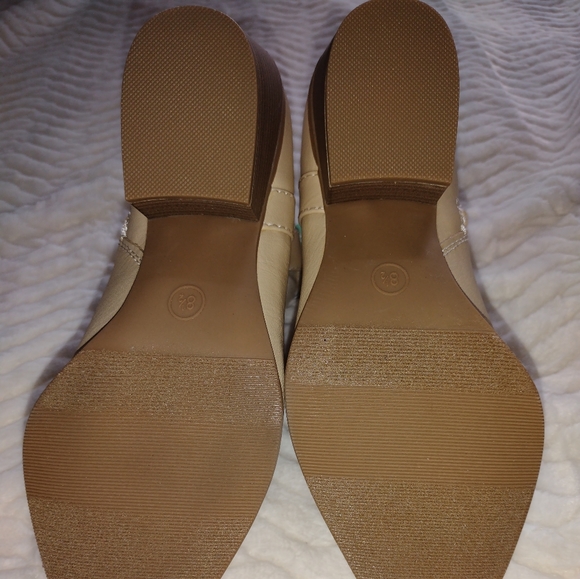 Kay Boots - Picture 6 of 6